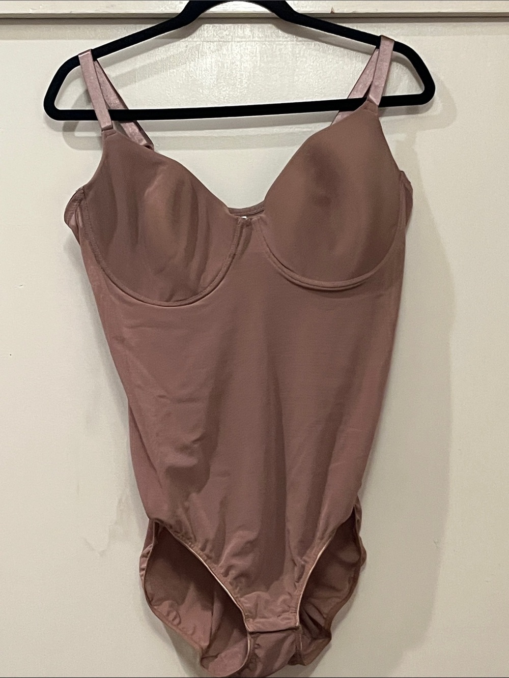 Delta Burke Nude Taupe Shaping Bodysuit with Underwire Support 3X